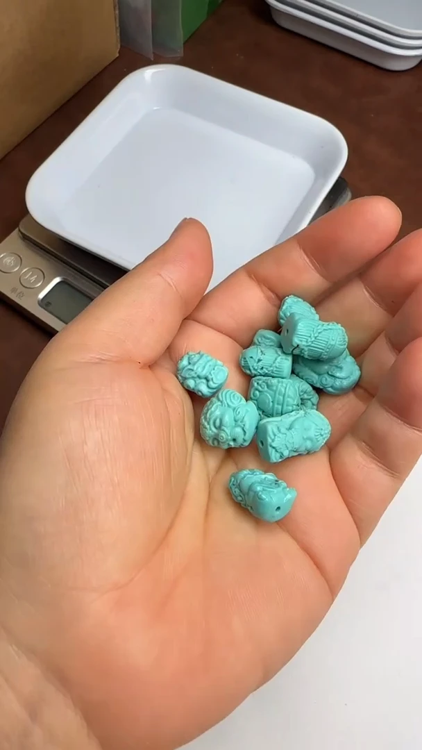 未镶嵌绿松石好几个会更加