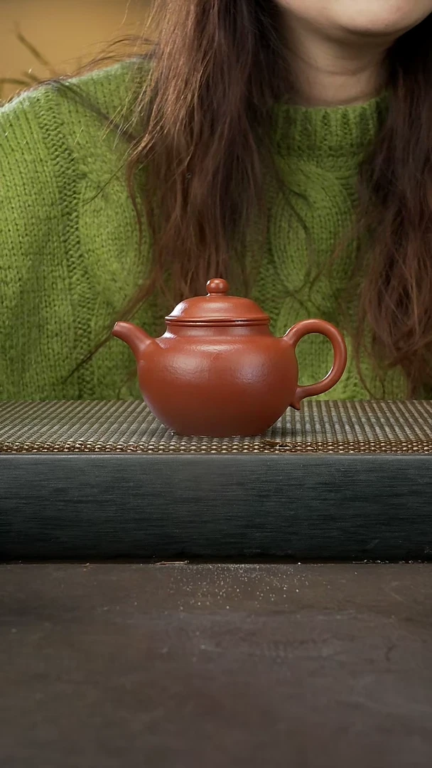 【闪购商品】紫砂茶壶朱泥 莲子 160cc 033
