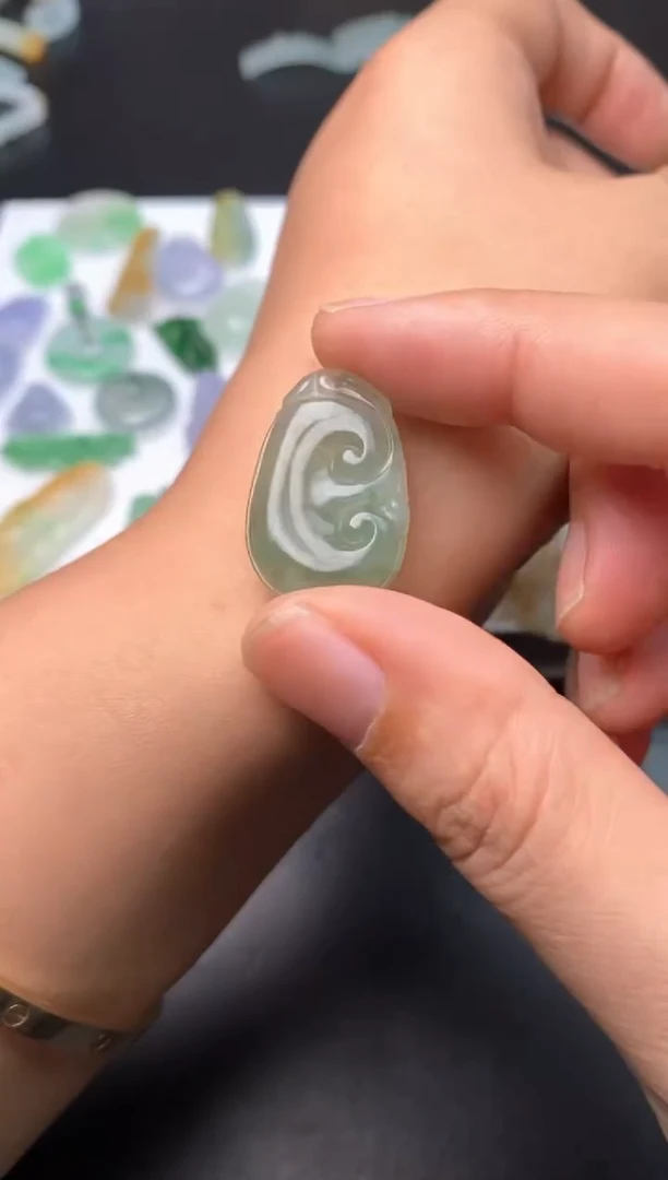 定制翡翠未镶嵌翡翠毛货发货发一个