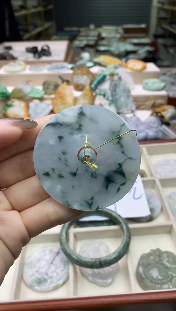 颈饰未镶嵌翡翠0142