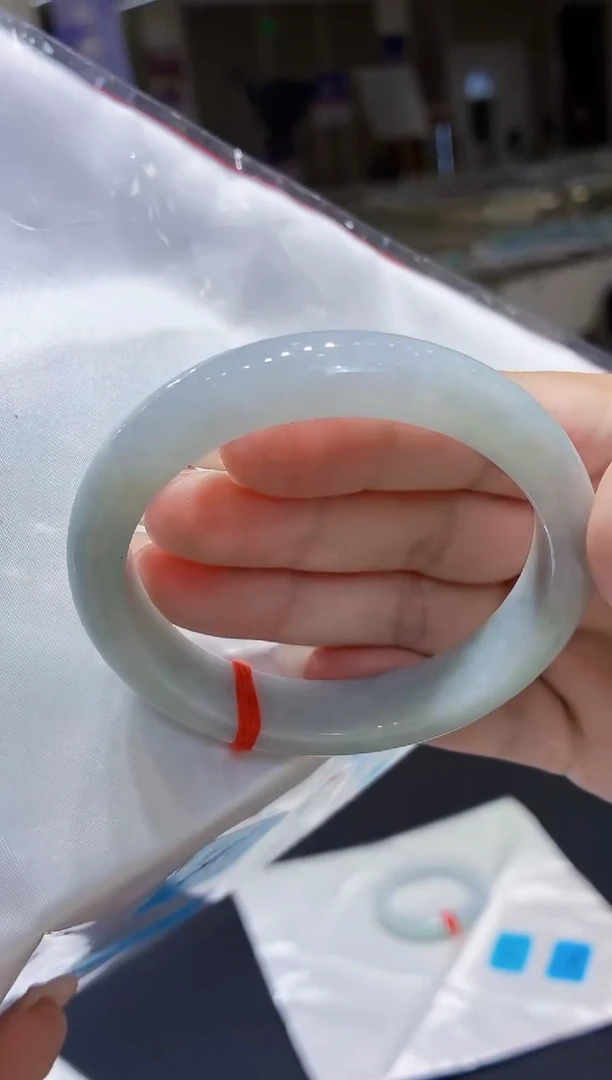 未镶嵌手镯翡翠翡翠手镯56