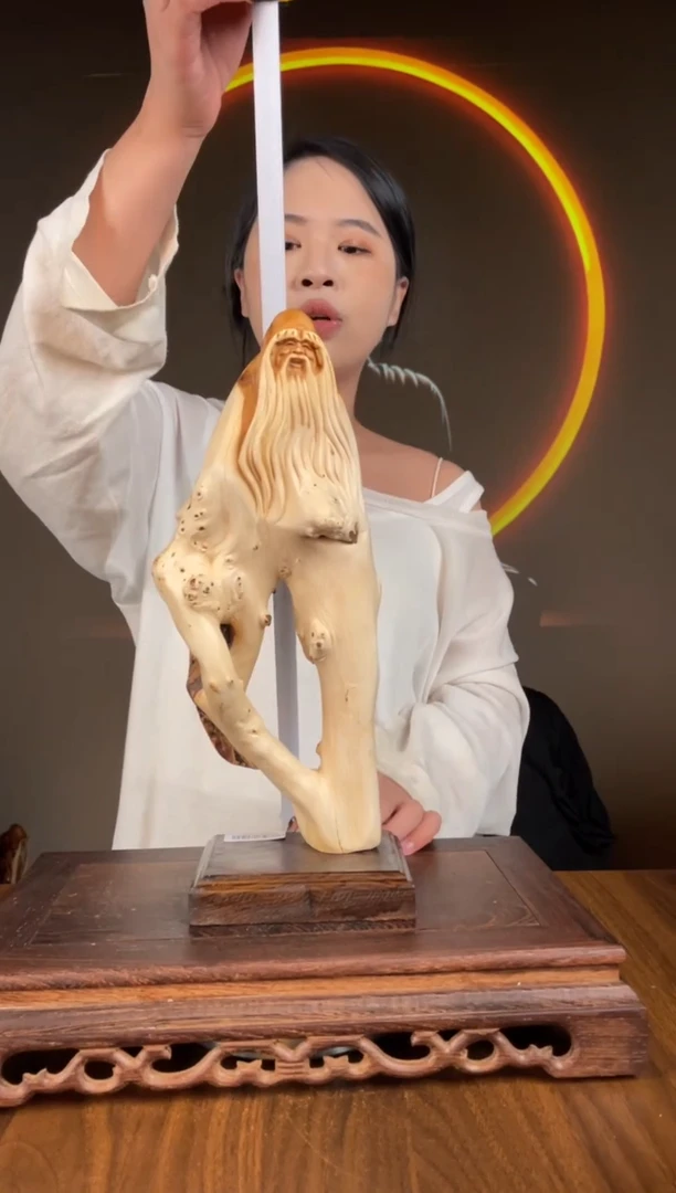 【闪购商品】柏木（崖柏）手工摆件,先抢先得!