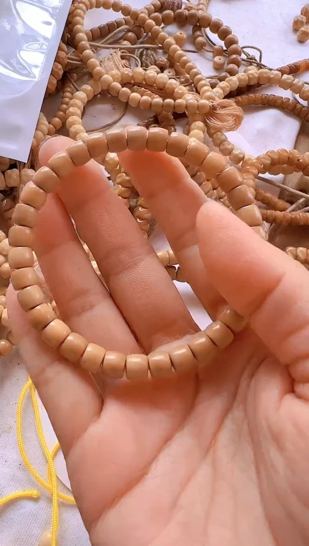 【闪购商品】菩提根/象牙果手串龙脊卡7直切单圈 8号