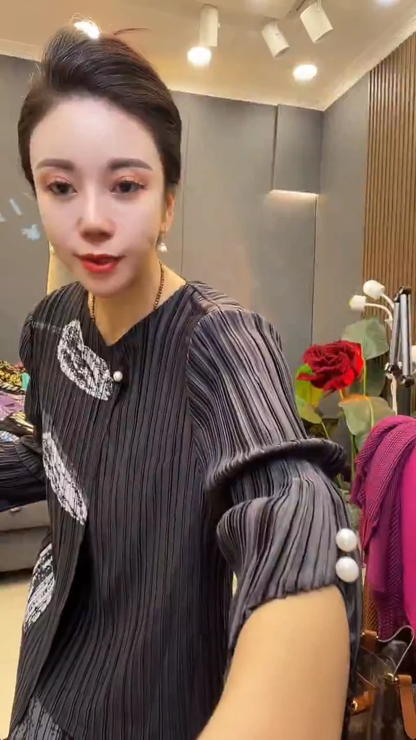 聚酯纤维（涤纶）黑色 树叶套装