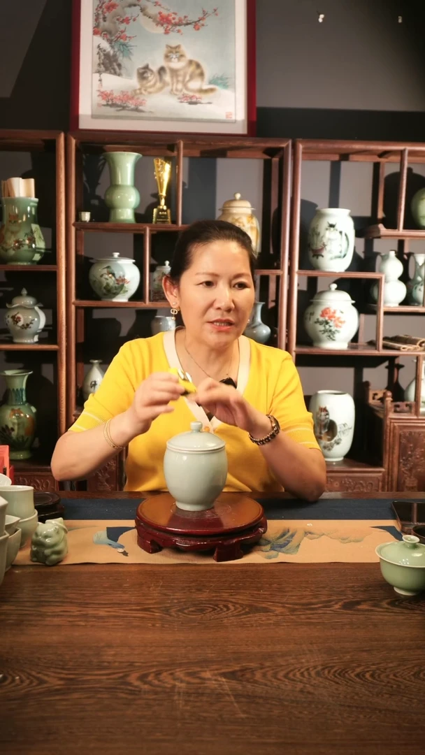 纯手工 粉青 小盖罐