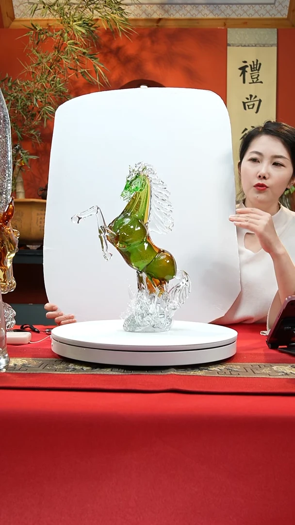 手工艺品琉璃绿色立马