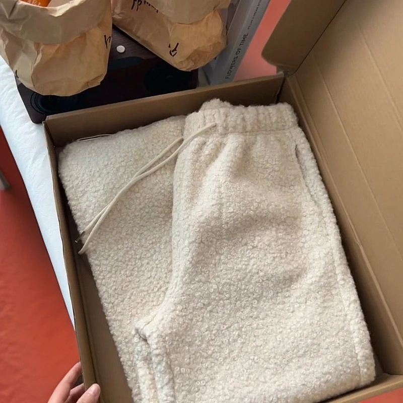 2024新款秋冬款梨形身材小个子宽松慵懒风白色百搭显瘦阔腿裤子女