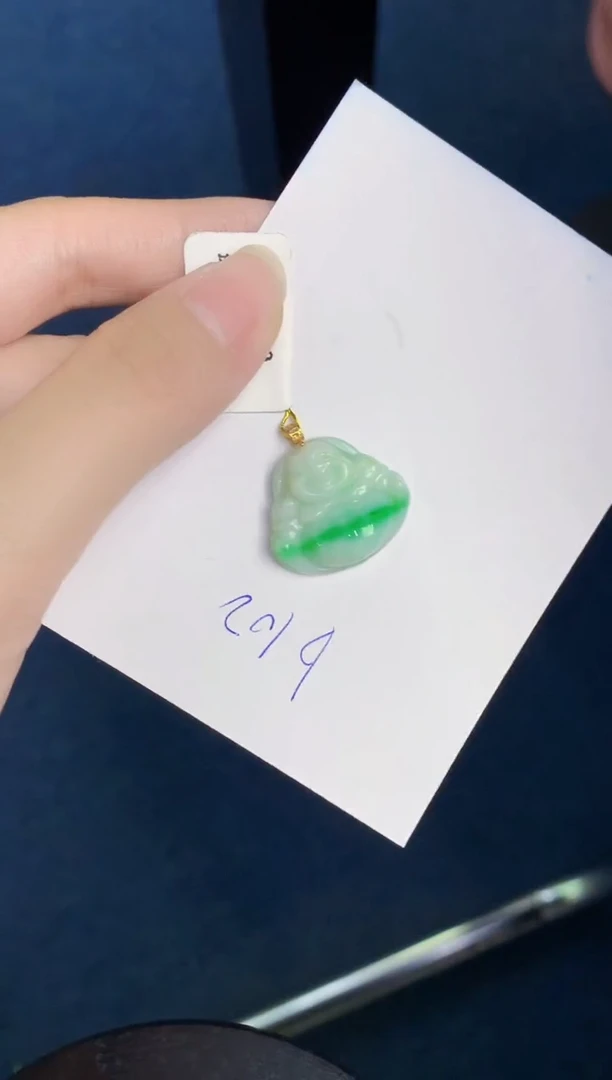 翡翠18K金镶嵌颈饰天然翡翠緬甸A貨