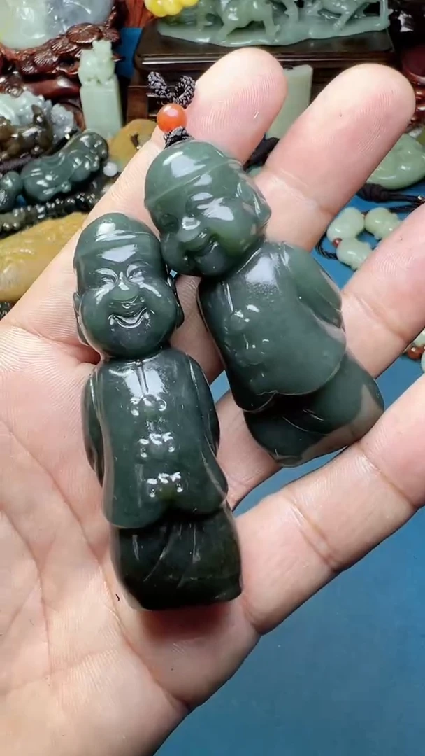 未镶嵌和田玉把件2