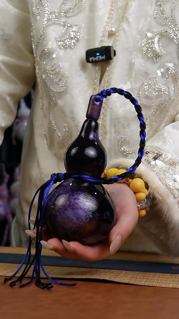 894号 天然热水酒葫芦 一物一拍（有瑕介意勿拍）