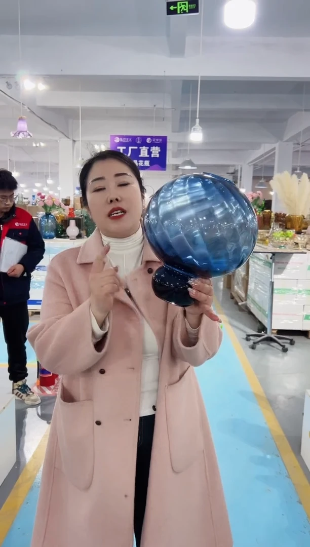 【闪购商品】玻璃花伴你花瓶-微瑕-WOJW