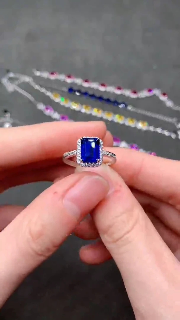 【闪购商品】蓝宝石戒指银S925镶嵌.......