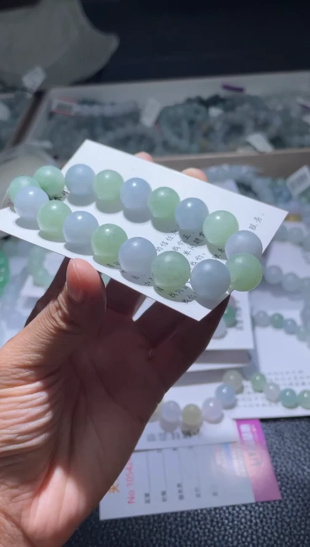 未镶嵌定制翡翠翡翠手串
