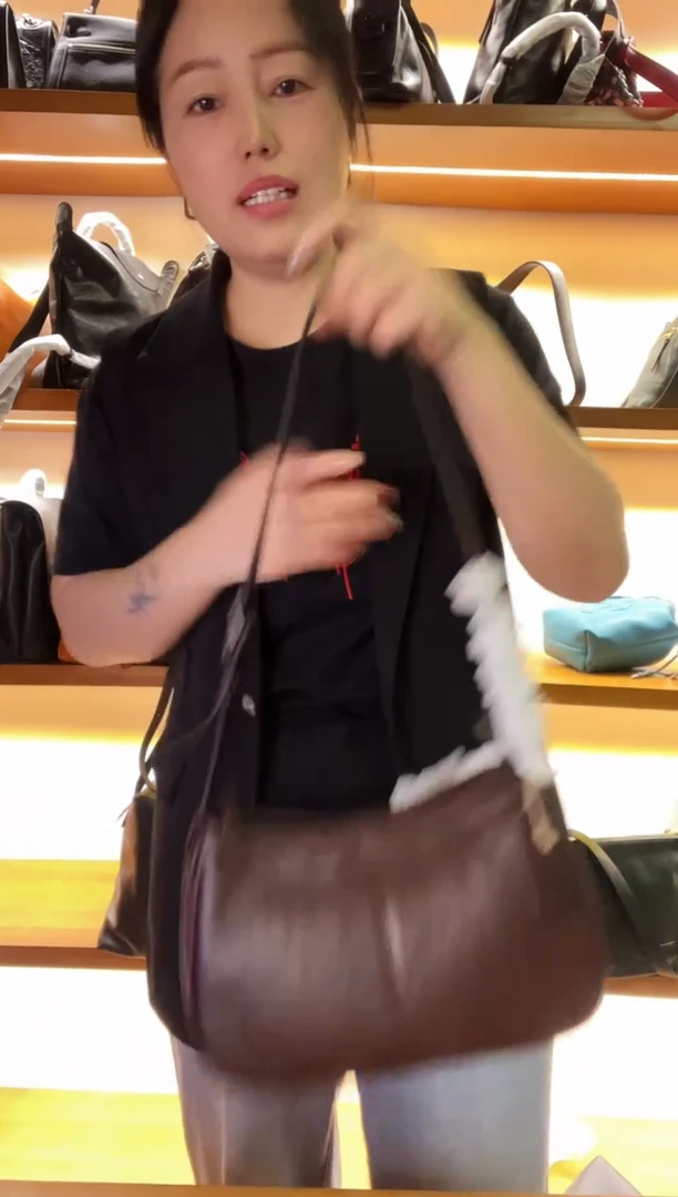 牛皮（革）高端订制时尚百搭女士手提斜跨包