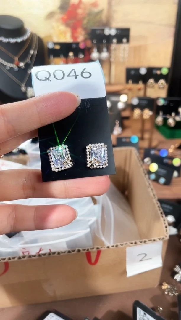 合金925银锆石Q046