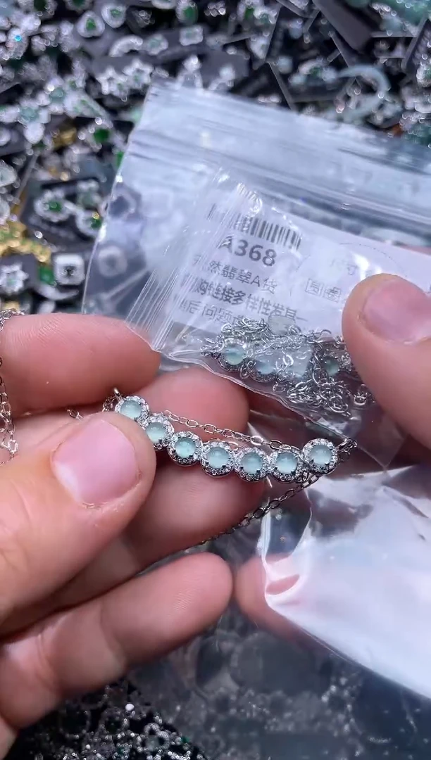 【闪购商品】翡翠颈饰未镶嵌A368锁骨链 多样性发其一