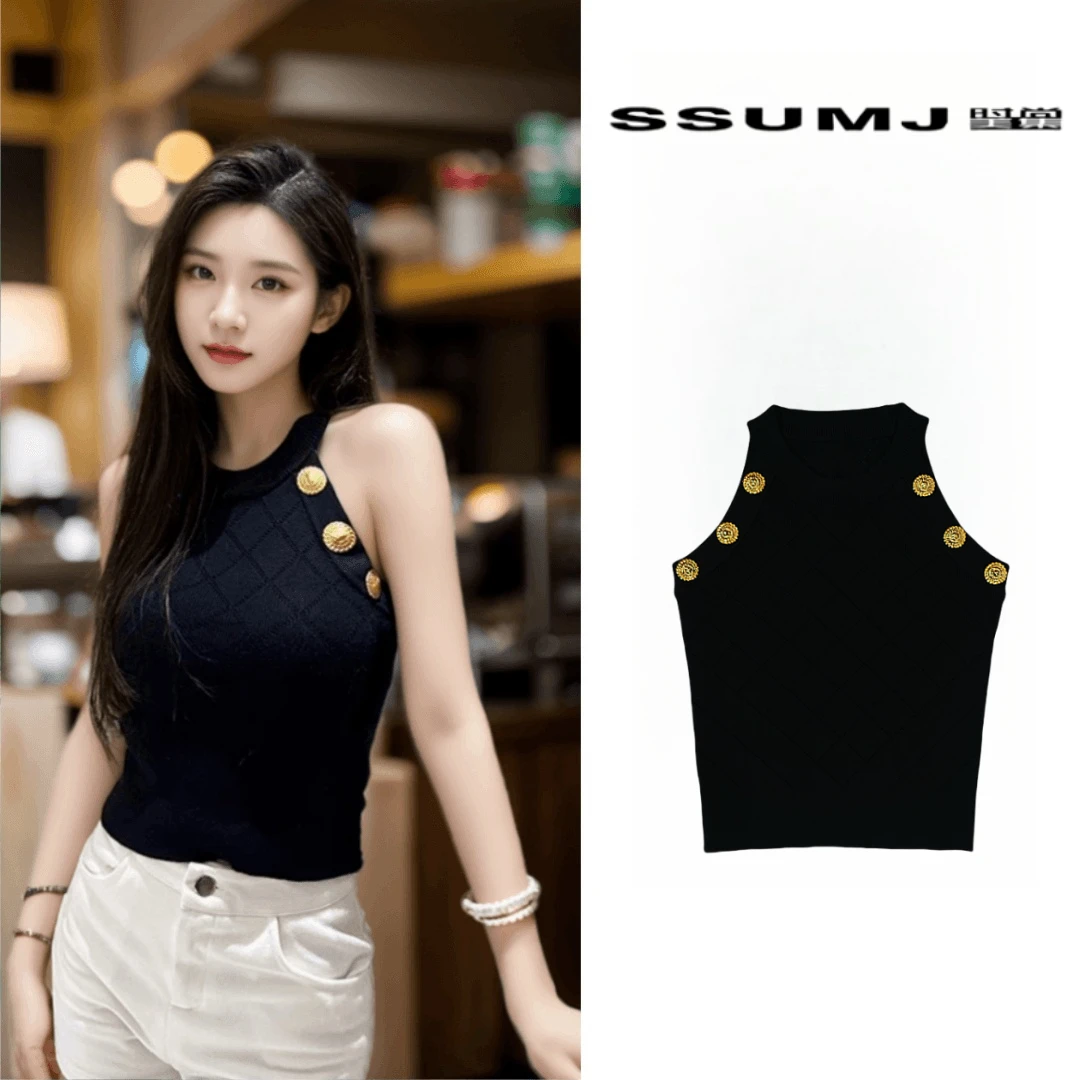 B24230新款立体感菱格纹金扣针织背心女春修身显瘦遮肉挂脖短上衣