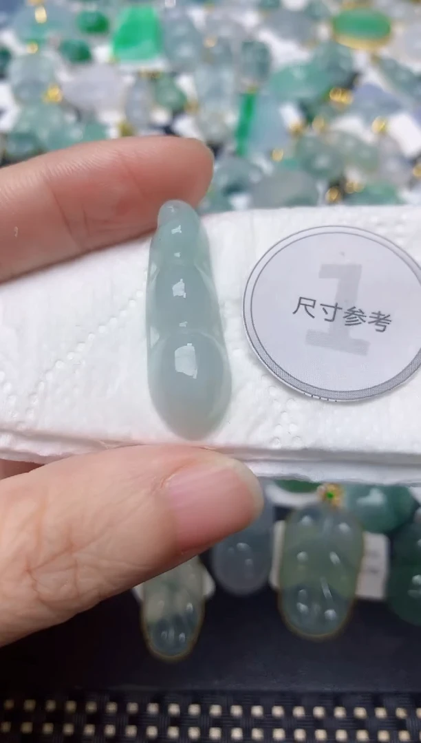 颈饰未镶嵌翡翠天然缅甸A货翡翠
