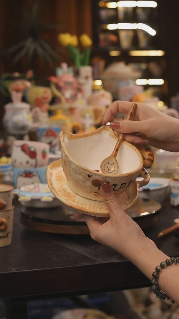 景德镇釉下彩绘设计师款式陶瓷