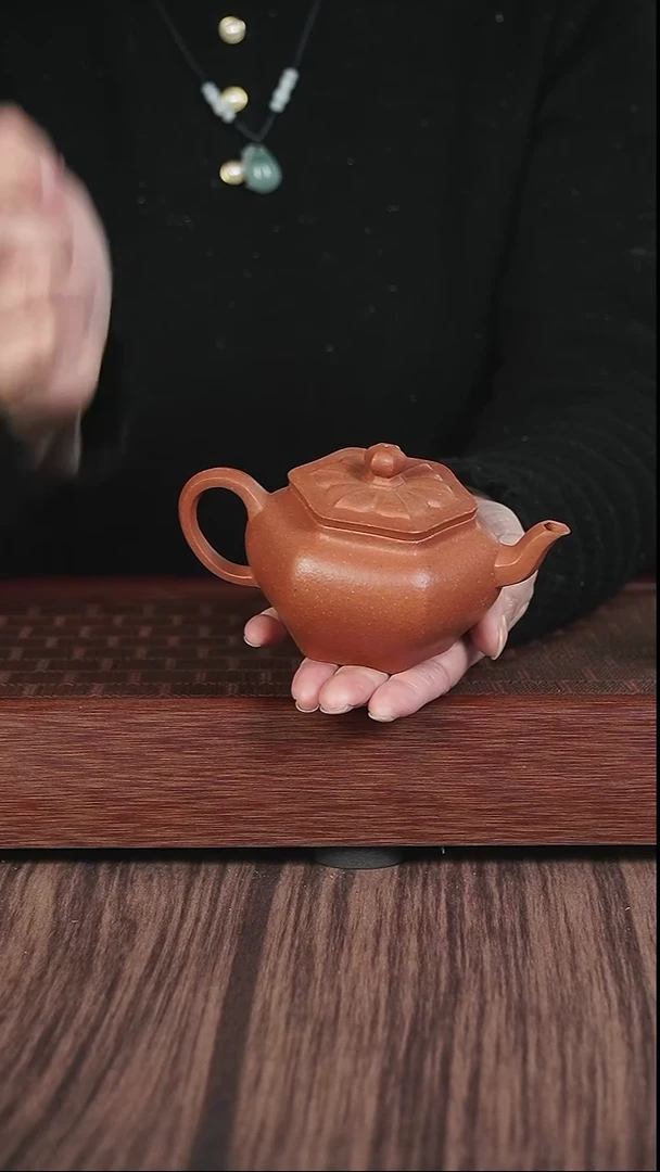 【闪购商品】紫砂茶壶筋纹  六方  聚类