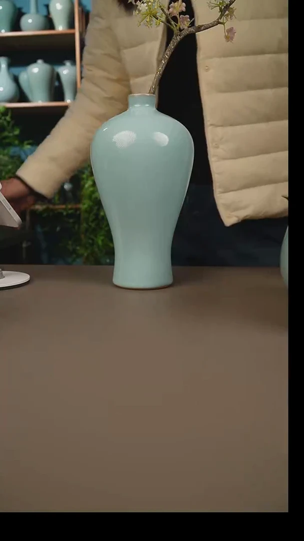 杯天青大梅瓶微暇