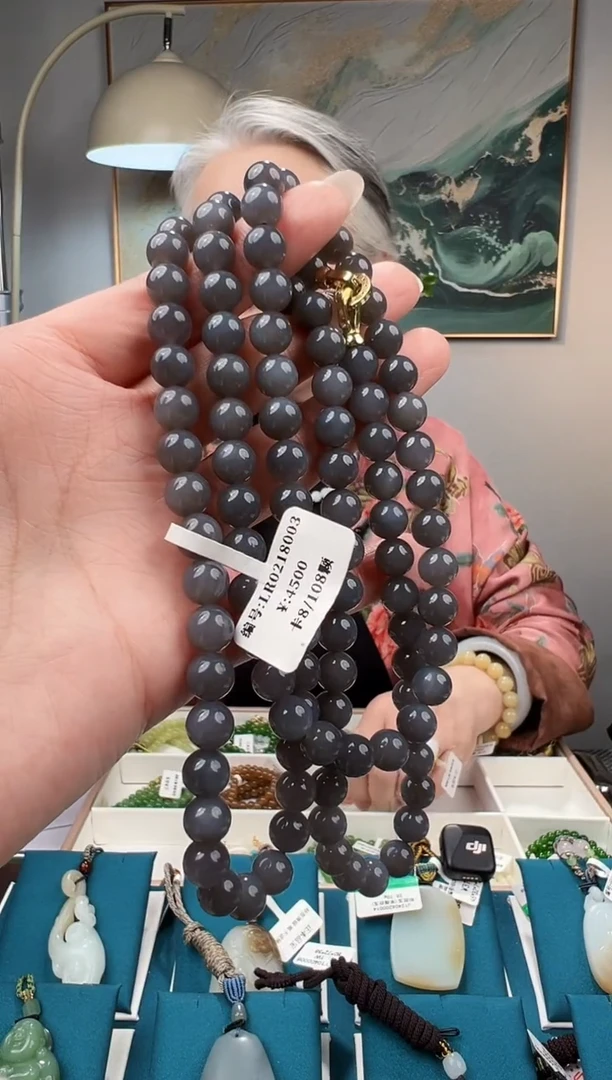 颈饰未镶嵌和田玉项链  LR