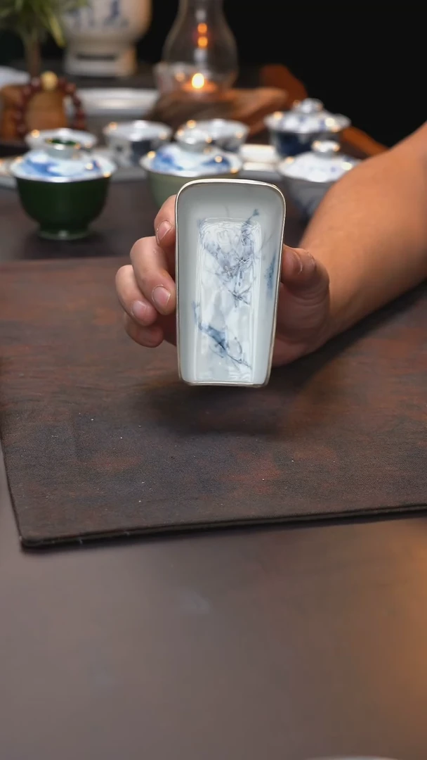 手绘大虾茶则包银口