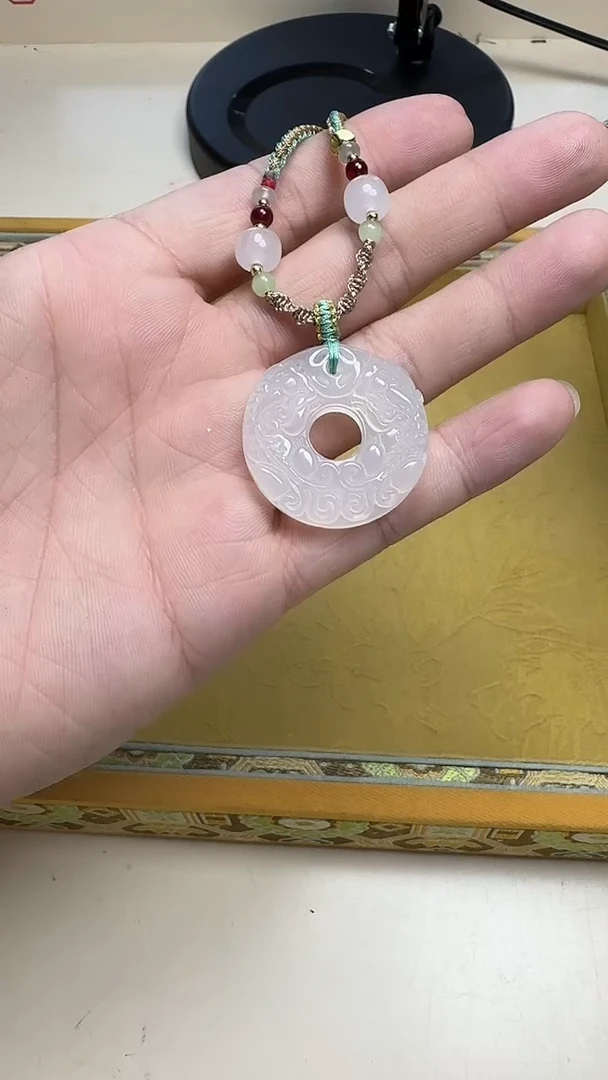 玛瑙/玉髓颈饰未镶嵌貔貅扣吊坠多样性发其一