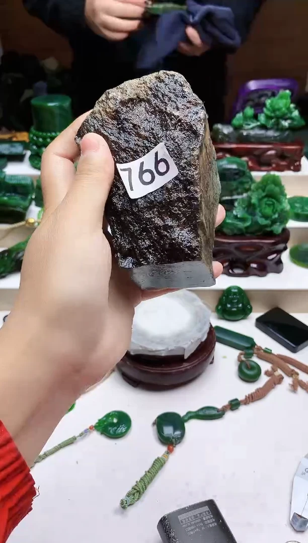 未镶嵌和田玉挂件1