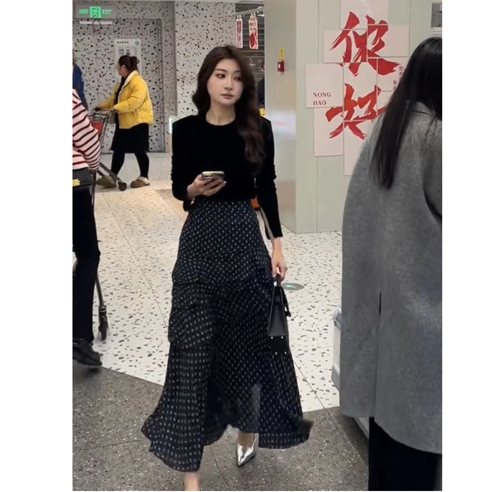 不规则荷叶边波点半身裙女春季新款高腰显瘦时尚设计百搭A字长裙