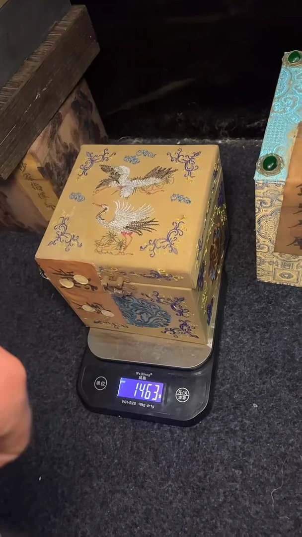 木----------------福利----------------------复古风