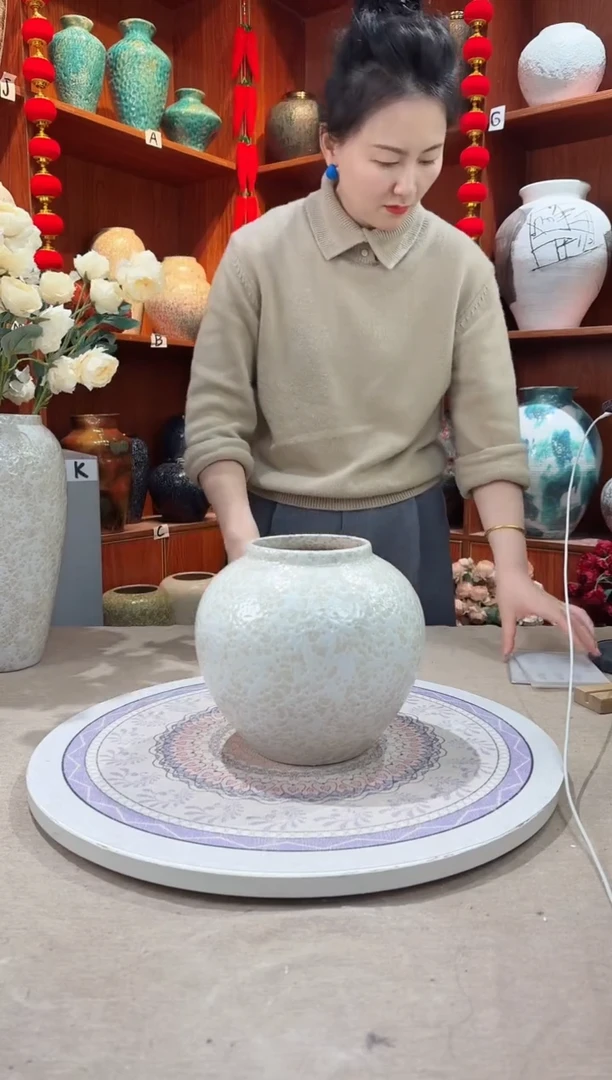 【闪购商品】瓶茶白 小号 精品陶瓷花瓶 无花