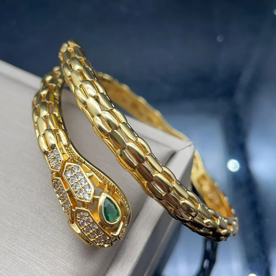 手镯 高端定制，经其百搭设计色彩缤纷精美绝伦JR062