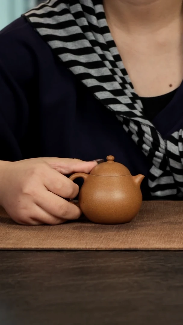 茶壶紫砂龙蛋冷黄金150cc