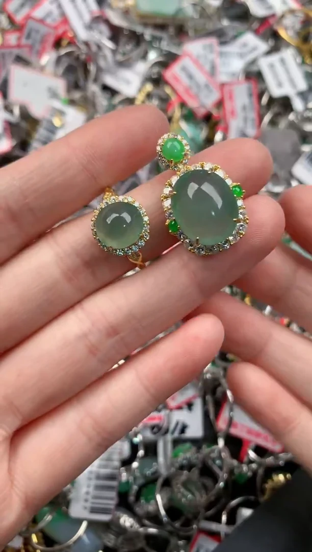 银S925镶嵌戒指翡翠666                2