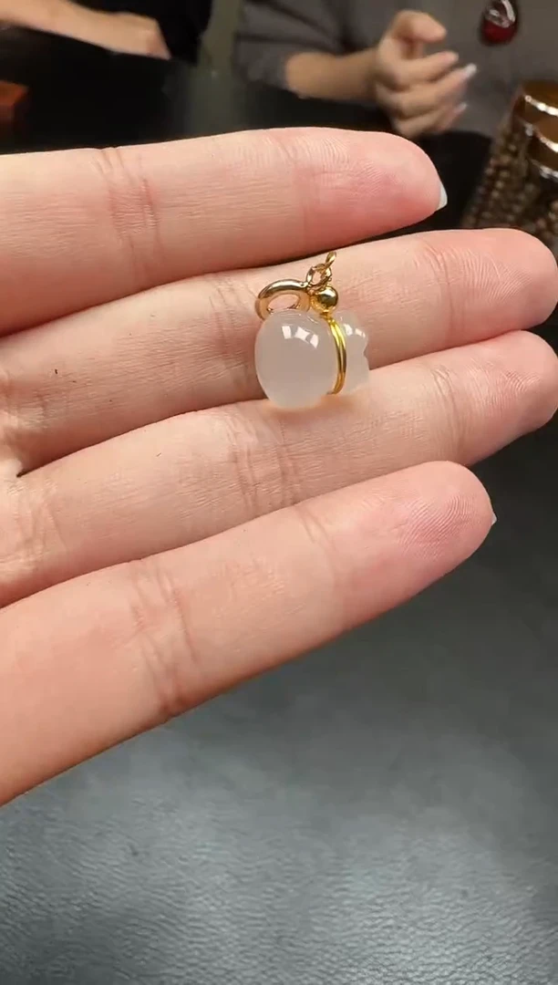 未镶嵌吊坠(不含链)玛瑙/玉髓汐*JJD1125005多样性发一