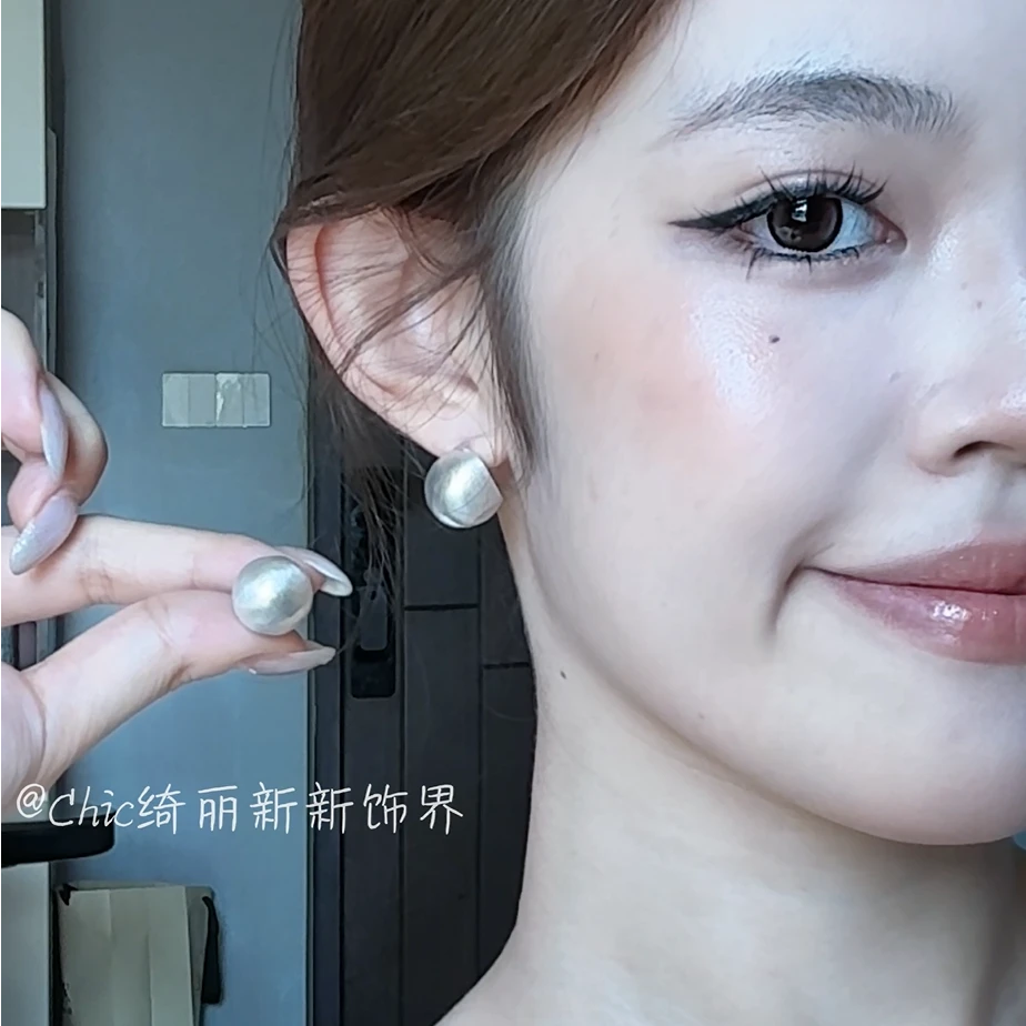 合金耳饰 欧美时尚ins耳环冷淡风拉丝金属耳钉高级感复古个性耳扣