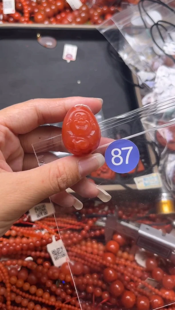 南红玛瑙未镶嵌珠宝奇石87