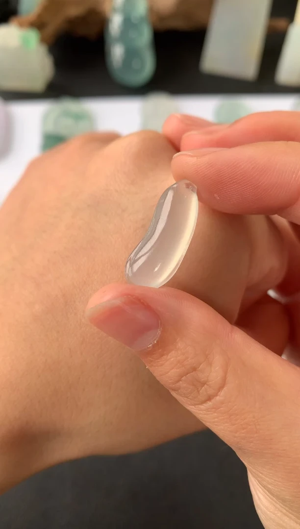 【闪购商品】定制翡翠未镶嵌翡翠