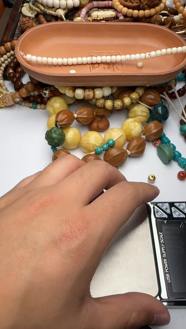 【闪购商品】蜜蜡裸石未镶嵌蜜蜡手串83213548