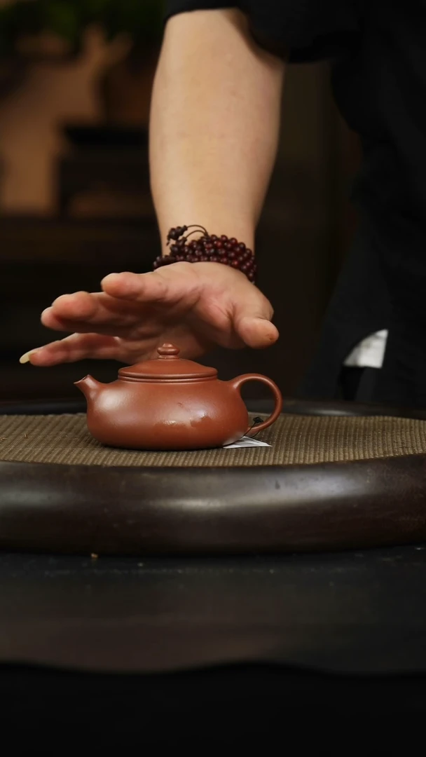 茶壶紫砂?**O底槽清 寒江