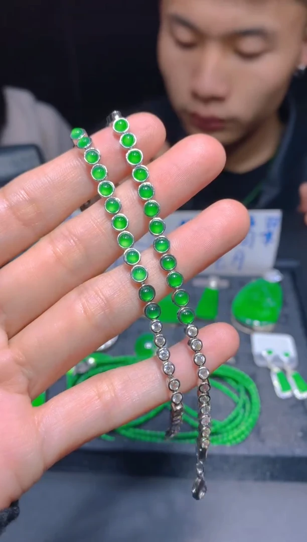 未镶嵌定制翡翠235多样性发货（发其一）