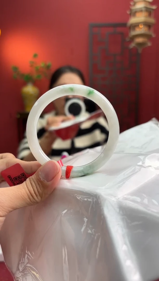 未镶嵌手镯（圆镯）翡翠翡翠手镯19