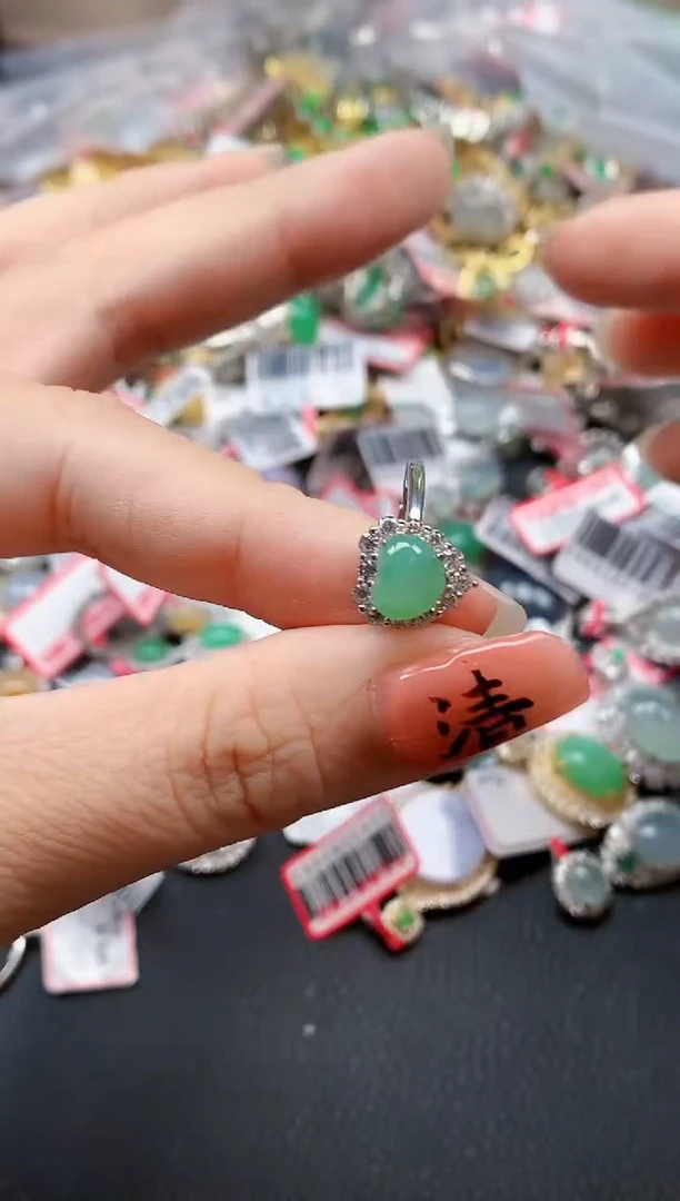 银S925镶嵌戒指翡翠天然A货缅甸翡翠