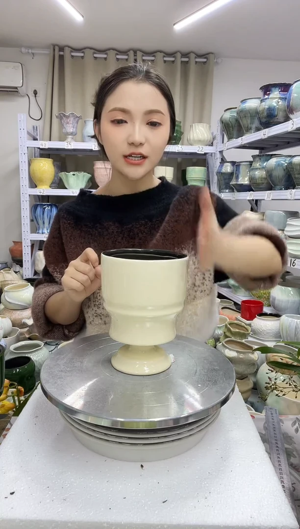 【12.22】花盆链接 高：17  口：12