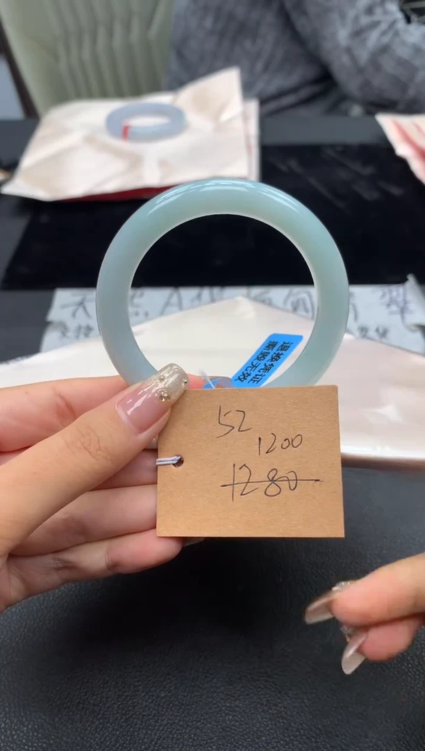 未镶嵌手镯翡翠52圆条