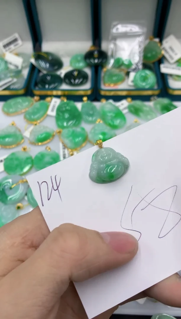 【闪购商品】翡翠颈饰18K金镶嵌号链接111111