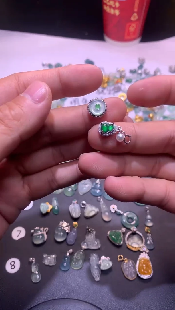 【闪购商品】翡翠吊坠(不含链)银S925镶嵌1