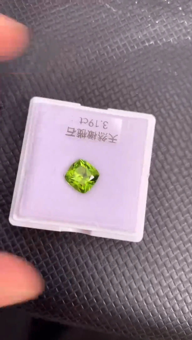 未镶嵌裸石橄榄石天然橄榄石