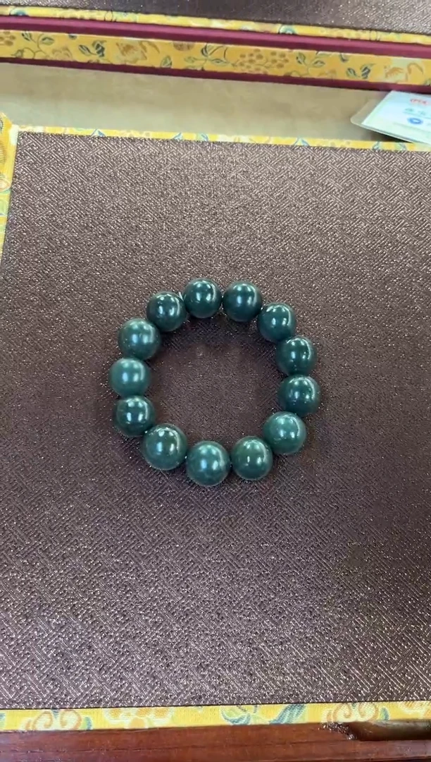 未镶嵌手串和田玉和田玉卡16圆珠手串T002